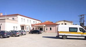 Συγγενής ασθενούς έκανε λίμπα το γραφείο του διευθυντή στο Κέντρο Υγείας Σκιάθου